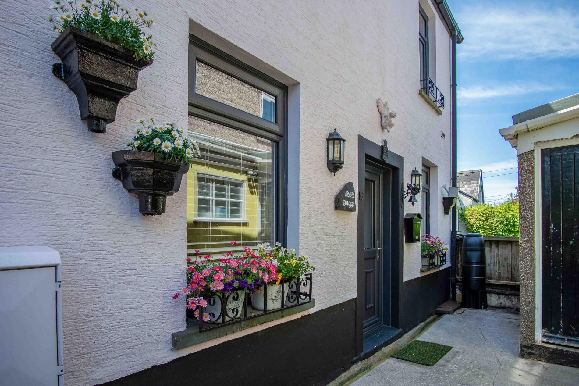 Fachada da propriedade