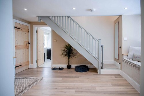 Wood Cottage - 3 Bedroom - Bishopston Swansea