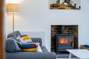 34-inch TV with digital channels