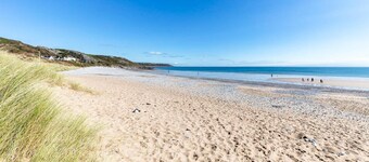 Fern Bank - 5 Bedroom House - Horton