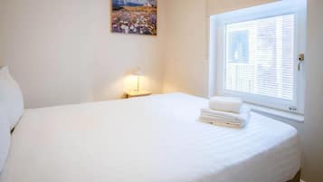 1 bedroom, iron/ironing board, bed sheets