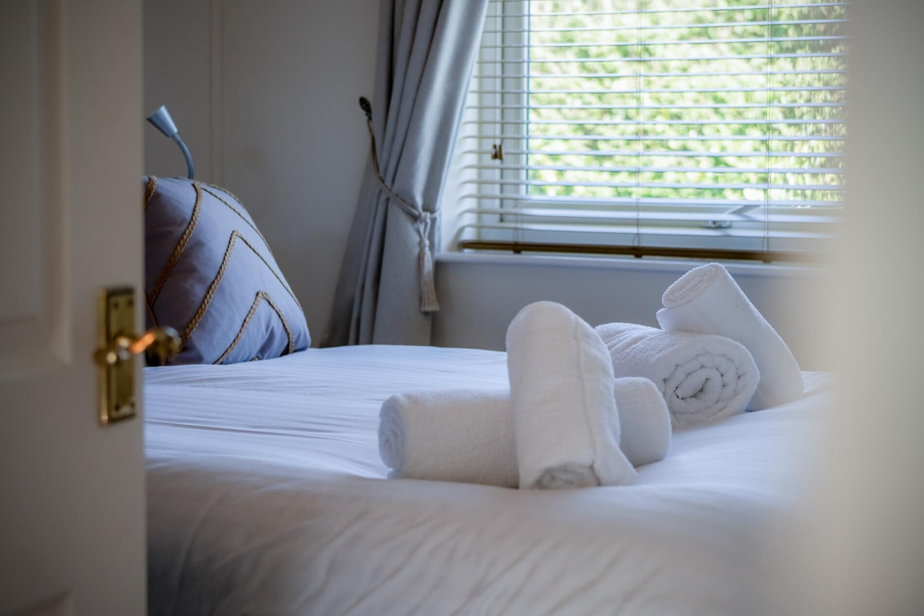 Chalet (2 Bedrooms) | 2 bedrooms, iron/ironing board, bed sheets