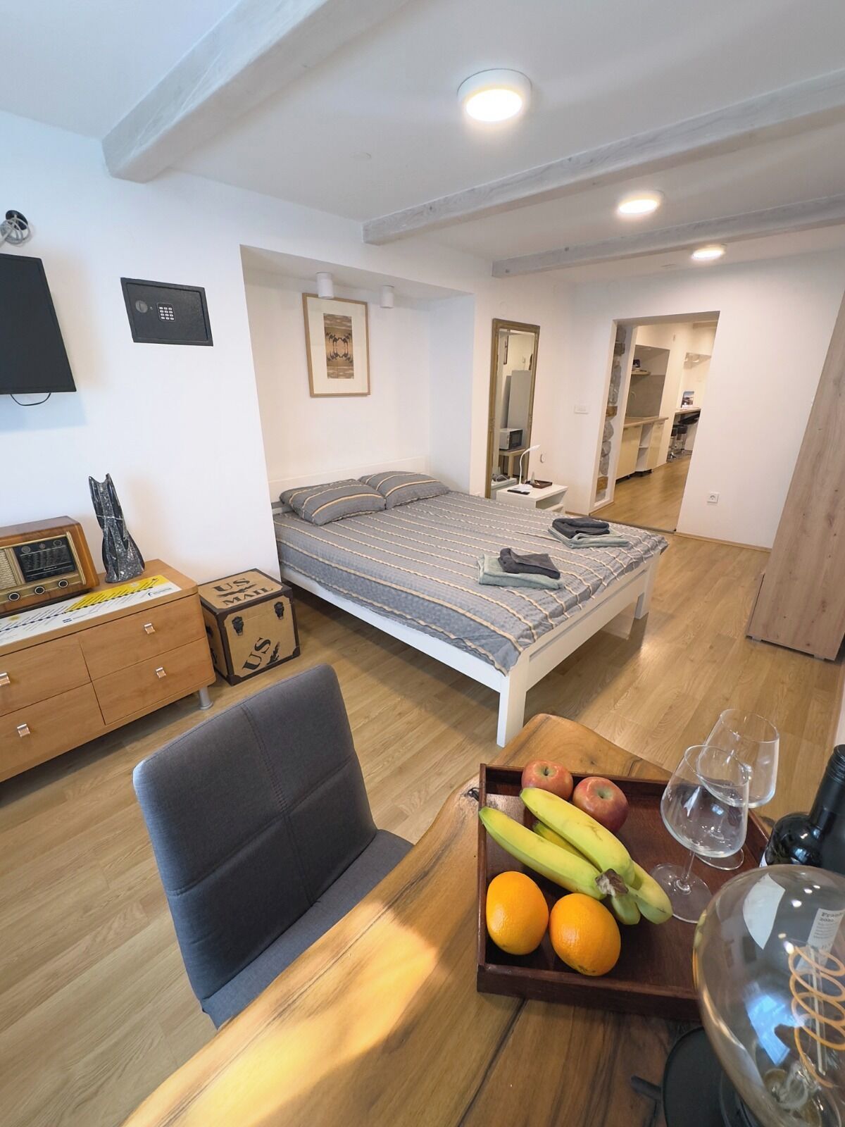 1 soverom, strykejern/-brett, wi-fi og sengetøy