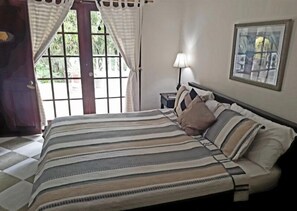 King Room (Sunkissed)