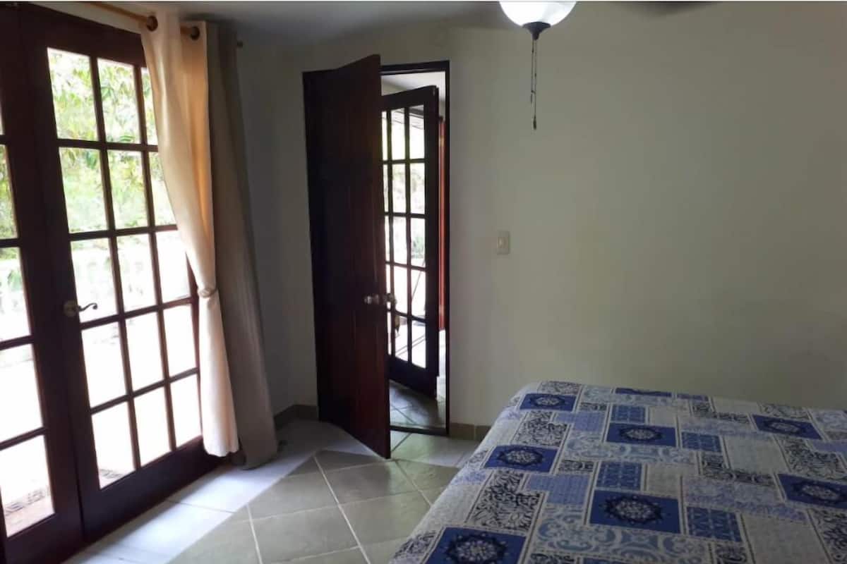 King Room (Bello Blanco) | Zimmersafe, kostenloses WLAN