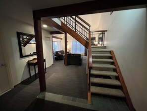 Condo 3 Bedrooms Mountain View | Living area - Privilege Mont-Tremblant (Mont-Tremblant)