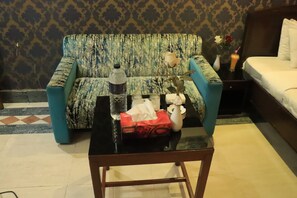 مكتب وواي فاي مجانًا