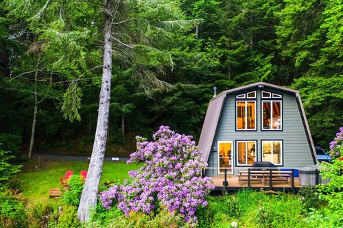 2 Homes-14 Acres+2 Spas +Lake Access+Kayaks