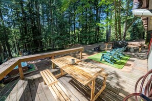 تناول الطعام بالخارج