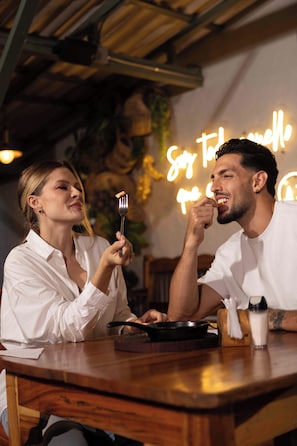 Desayuno continental incluido todos los días