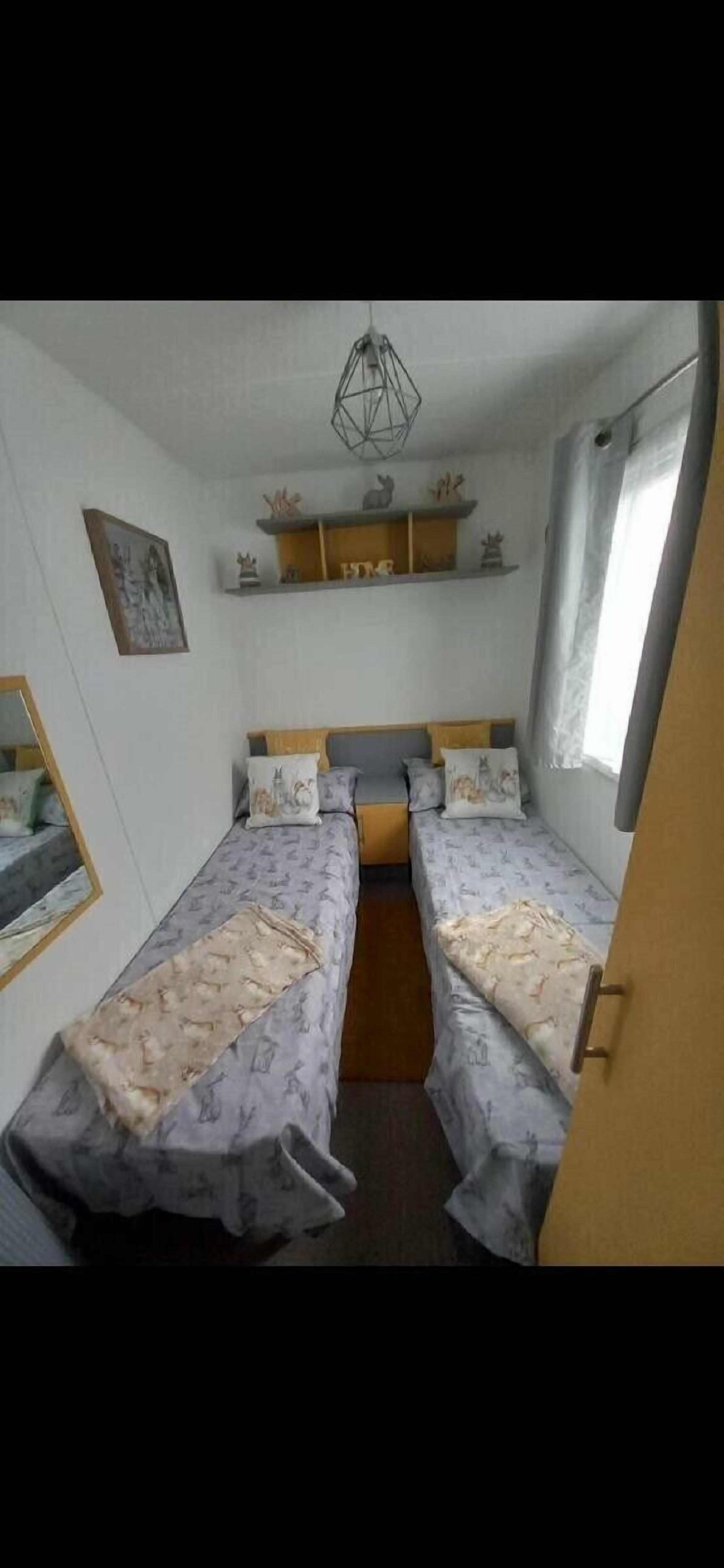 4 bedrooms, individually decorated, individually furnished