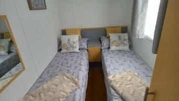 4 bedrooms, individually decorated, individually furnished