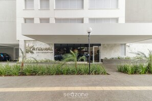 Apartment | Exterior detail - Apt in Condo w/ Pool in Goiania Ksp1304 (Goiânia)