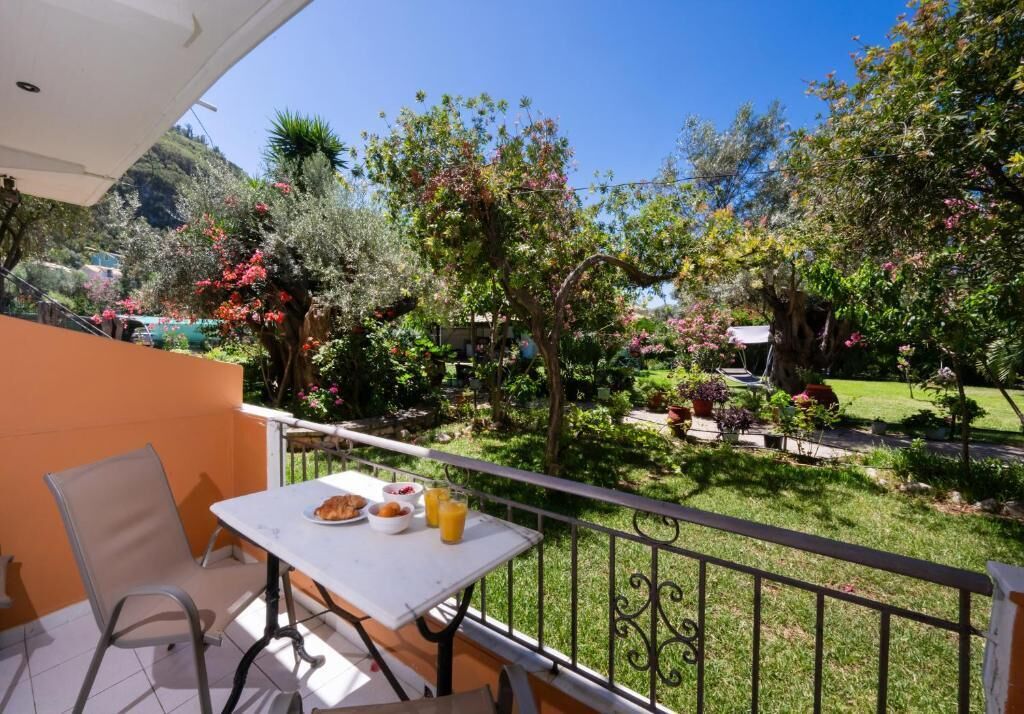 Firemannsrom, bakgårdsutsikt | Terrasse/patio