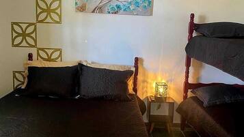 Family Quadruple Room, Pets allowed, Garden View | Free WiFi, bed sheets