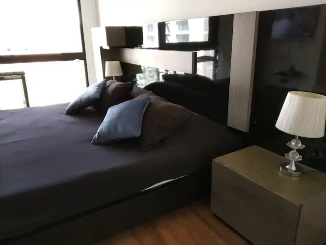 2 habitaciones, tabla de planchar con plancha, internet y ropa de cama 