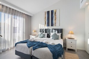 2 bedrooms, iron/ironing board, WiFi, bed sheets - Villa Soligolf - Vilamoura, Algarve (Villamoura)