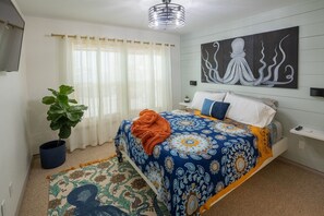 3 bedrooms, desk, iron/ironing board, WiFi