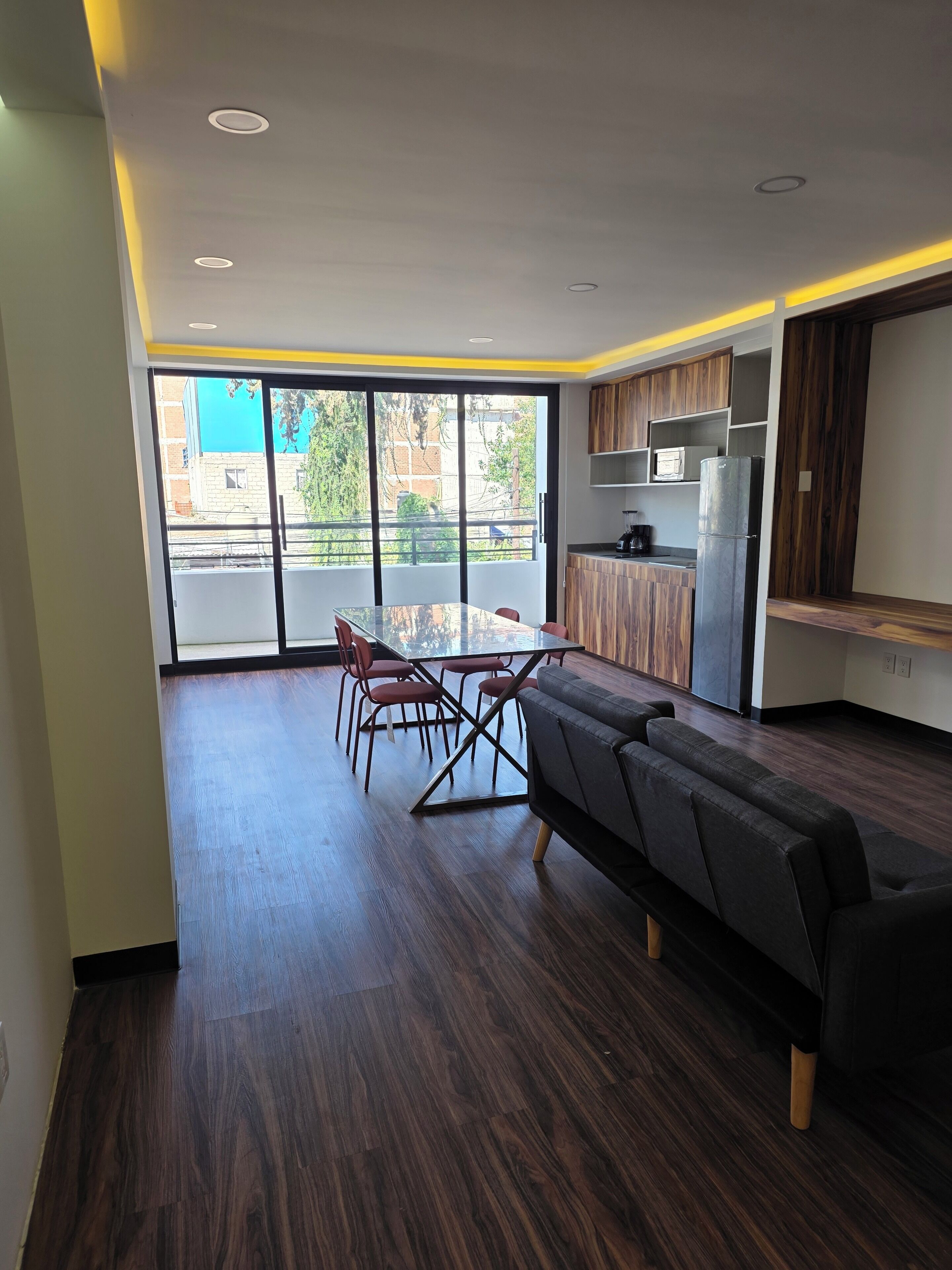 Leilighet – comfort, 3 soverom, balkong | Oppholdsområde
