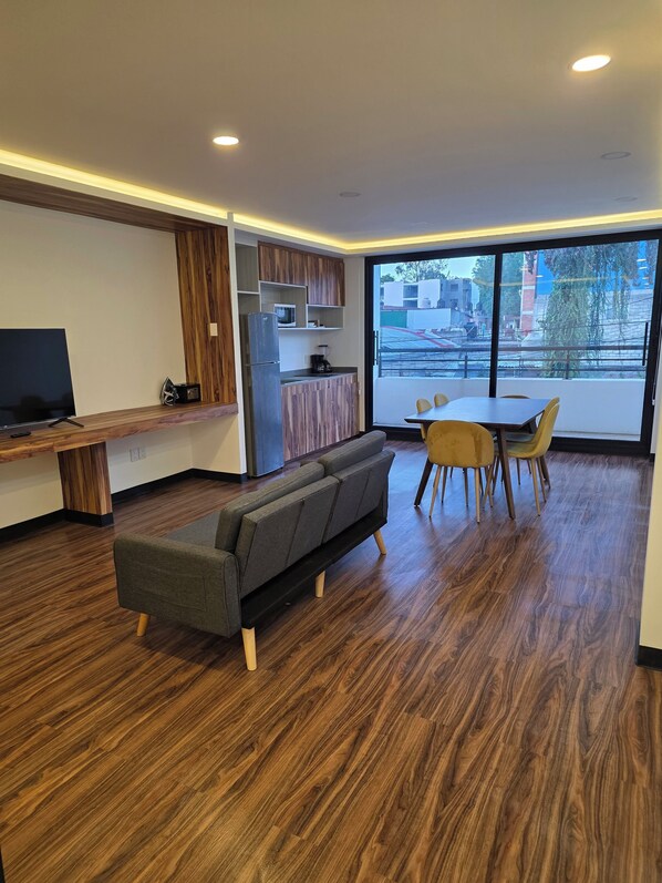 Apartemen Klasik, balkon | Area keluarga