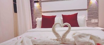 마운트 에베레스트 호텔 키시