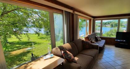 Chalet R&S on Lake Remy & Spa