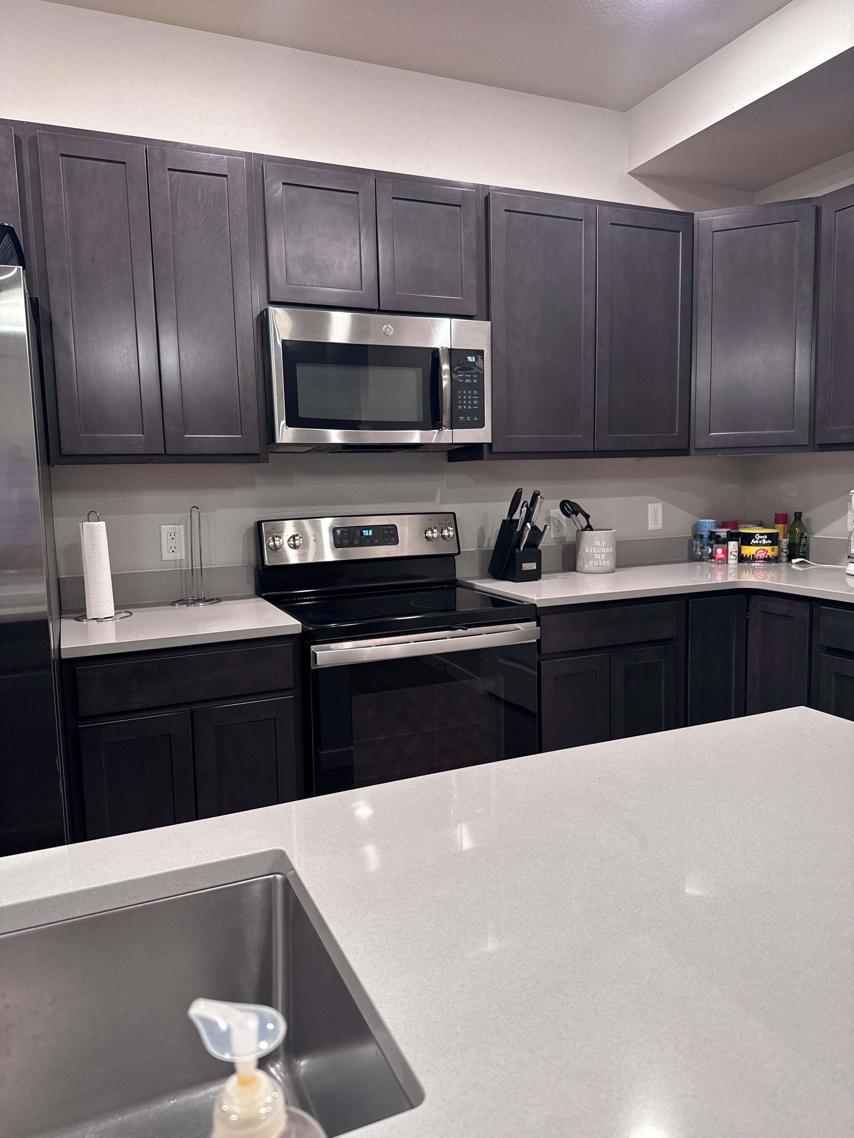 ميكروويف، فرن، موقد طهي مسطح، غسالة أطباق