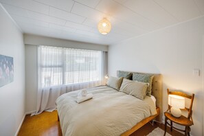 2 Schlafzimmer, Bügeleisen/Bügelbrett, WLAN, Bettwäsche