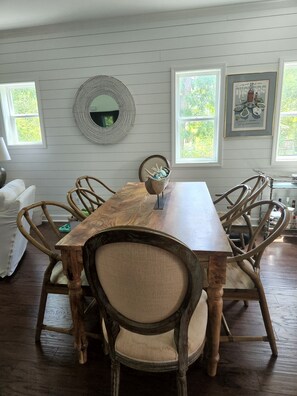 تناول الطعام