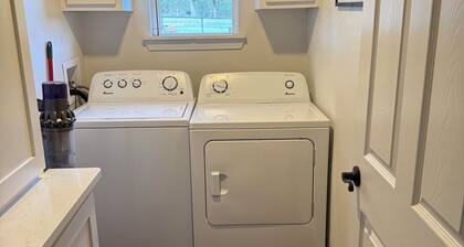 Charming 2-bedroom farmhouse in awesome Sulphur Springs, Texas