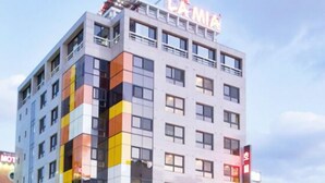 Unclassified image, 2 of 35, button - Residence Hotel Lamia (Daejeon)