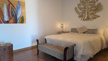 Een strijkplank/strijkijzer, gratis wifi