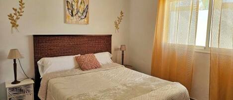 Tabla de planchar con plancha y wifi gratis