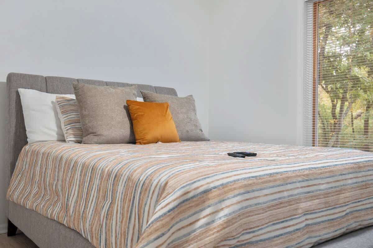 3 chambres, fer et planche à repasser, Wi-Fi, draps fournis