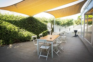 Apartment, Mehrere Schlafzimmer, Balkon, Gartenblick | Terrasse/Patio