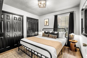 3 soverom, strykejern/-brett, wi-fi (inkludert) og sengetøy