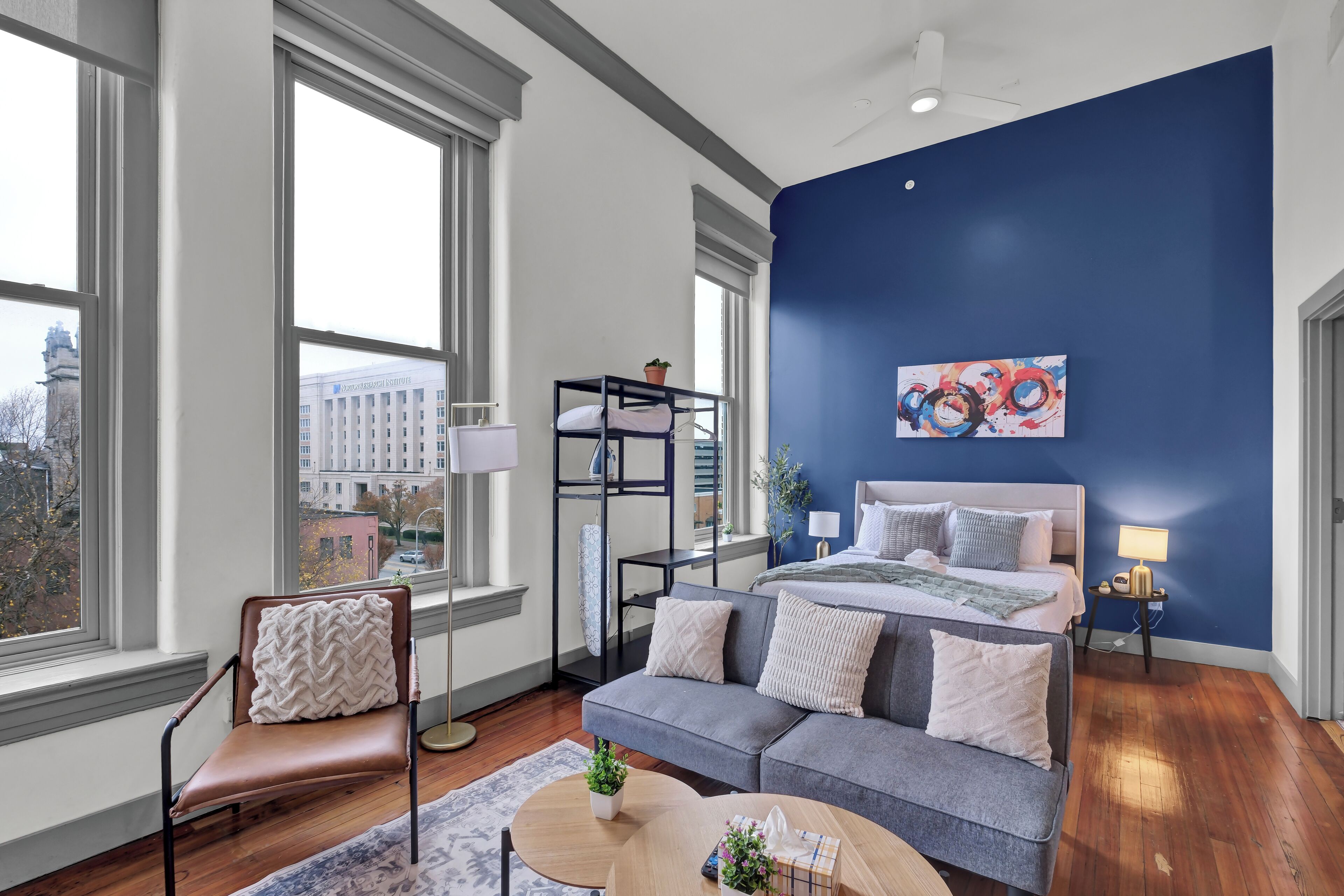 1 多间卧室、熨斗/熨衣板、WiFi、床单