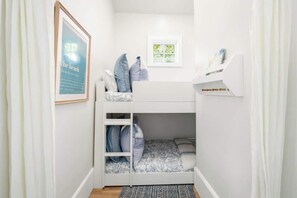 3 bedrooms, iron/ironing board, travel cot, free WiFi