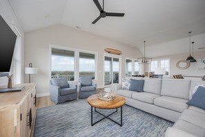 TV - 6103 - Sunset Estate, Spacious 6BR semi-oceanfront home in Nags Head, perfect for 12 guests. (Nags Head)