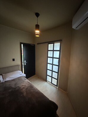 Blackout drapes, iron/ironing board, free WiFi