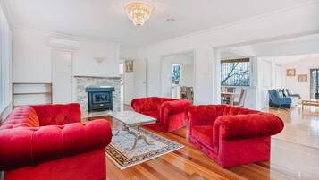 Apartment | Living area