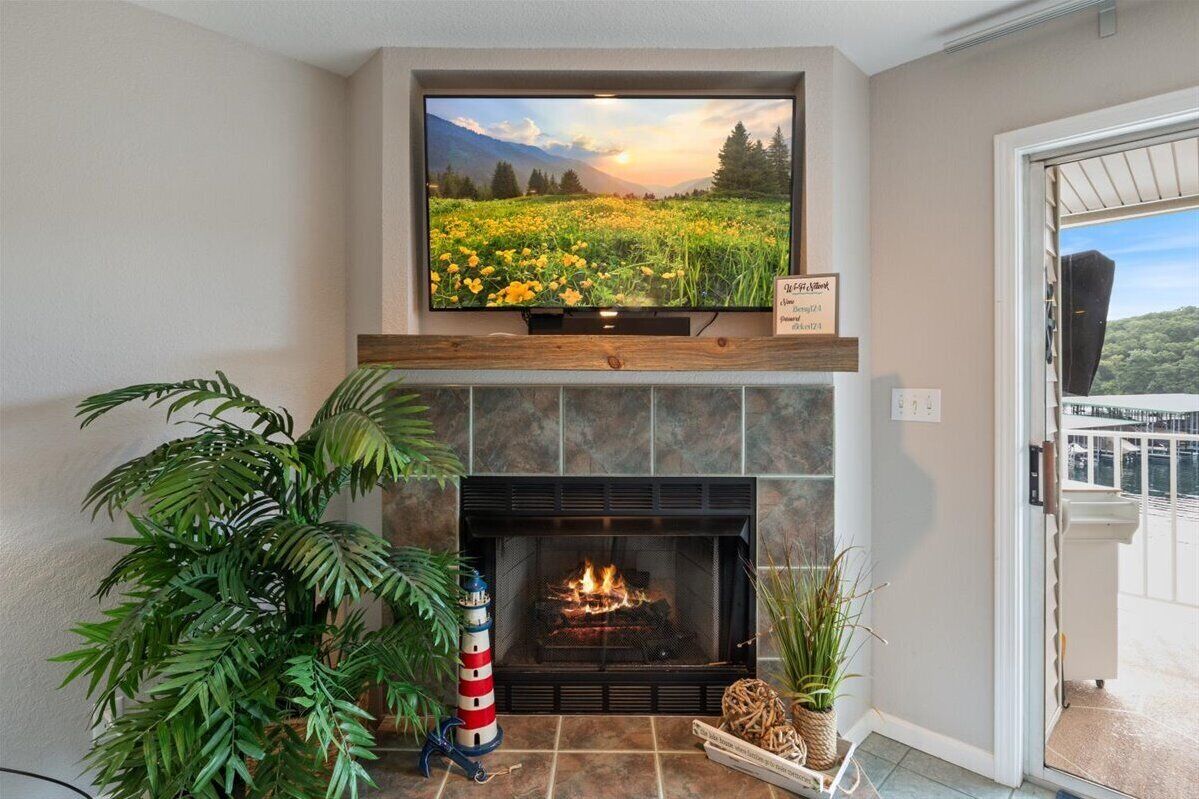 Condo, varias camas, patio (No Plans Paradise) | Interior