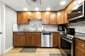 独立别墅, 多张床, 露台 (Barberton Bay Retreat) | 私人厨房