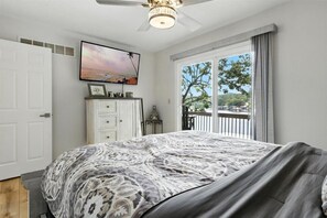 3 habitaciones, decoración personalizada y muebles diferentes 