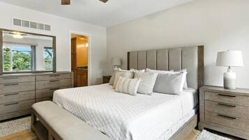 3 bedrooms, individually decorated, individually furnished, bed sheets