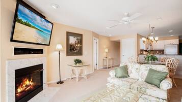 Condo, Multiple Beds, Patio (Tranquility Shores) | Living area