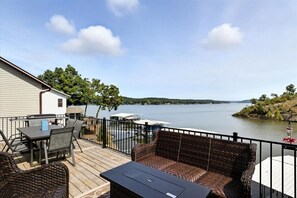 Khu ẩm thực ngoài trời