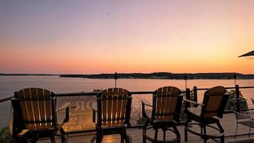 House, Multiple Beds, Patio (Hidden Gem) | Terrace/patio