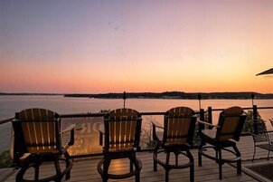 House, Multiple Beds, Patio (Hidden Gem) | Terrace/patio