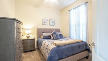 Condo, Multiple Beds, Patio (Island Oasis) | 3 bedrooms, individually decorated, individually furnished, bed sheets